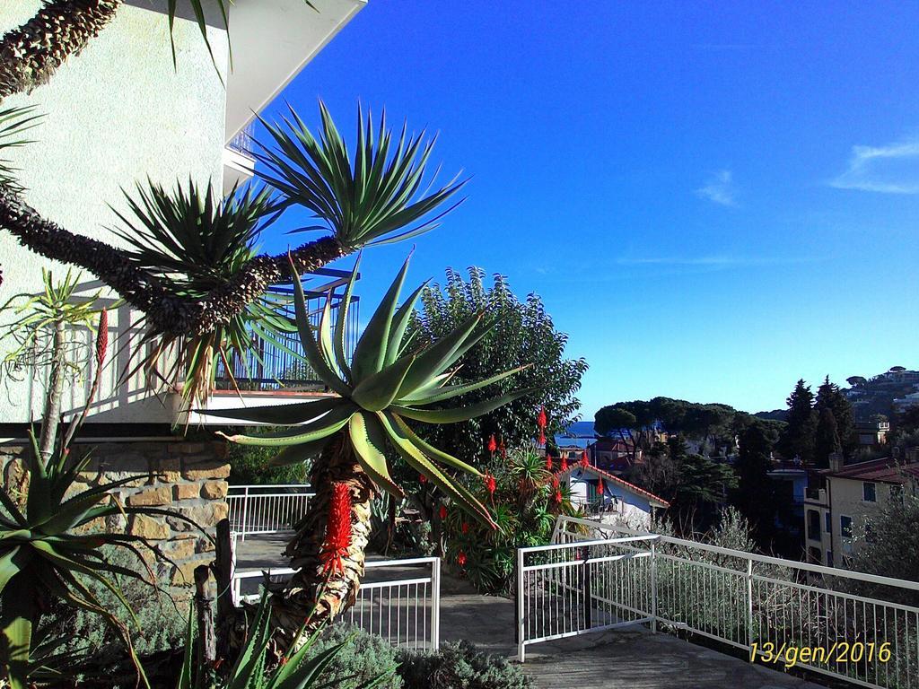 Residence La Carruba Diano Marina Dış mekan fotoğraf