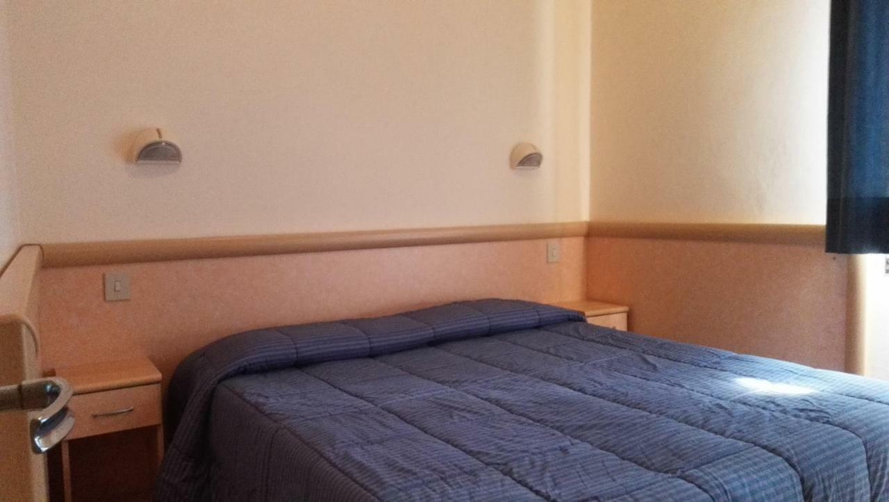 Residence La Carruba Diano Marina Dış mekan fotoğraf